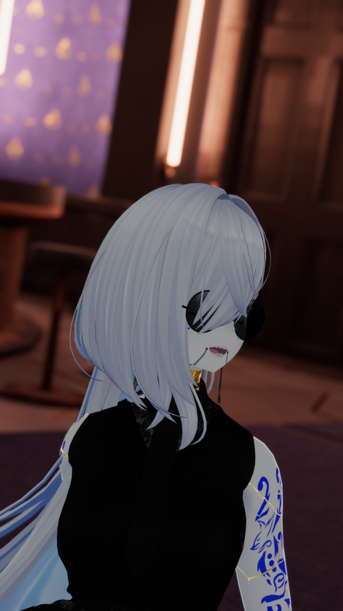 VRChat_2025-03-21_20-21-31.946_3840x2160.png