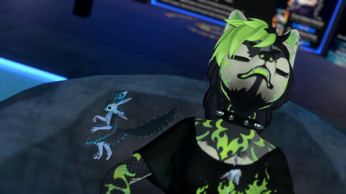 VRChat_2025-03-25_23-42-18.224_3840x2160.png