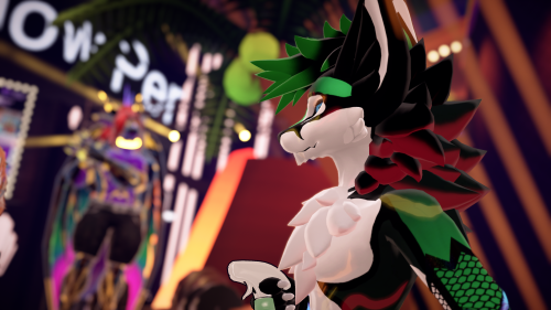VRChat_2025-03-28_16-20-00.568_3840x2160.png