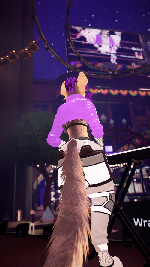 VRChat_2025-03-28_19-26-21.135_2160x3840.png