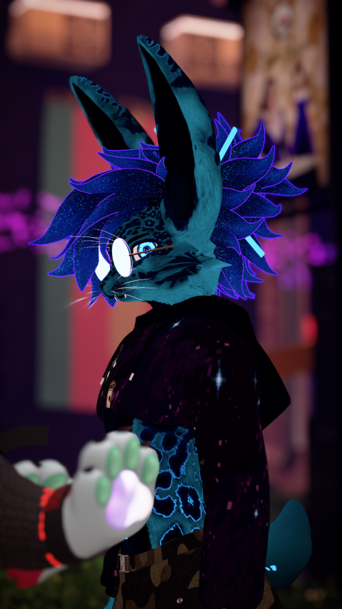 VRChat_2025-03-28_19-30-04.070_2160x3840.png