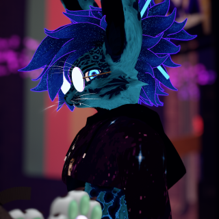 VRChat_2025-03-28_19-30-04.070_2160x3840