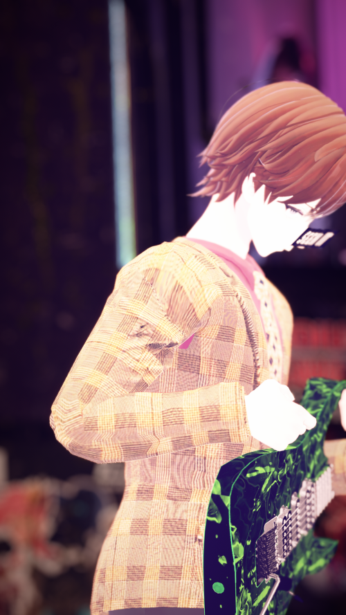 VRChat_2025-03-28_20-26-31.224_2160x3840.png