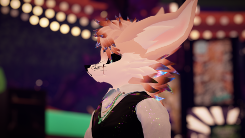 VRChat_2025-03-28_20-32-32.830_3840x2160.png
