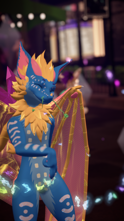 VRChat_2025-03-28_20-39-12.106_2160x3840.png
