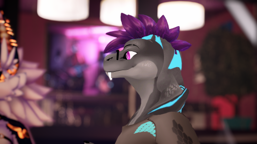 VRChat_2025-03-28_20-40-05.038_3840x2160.png