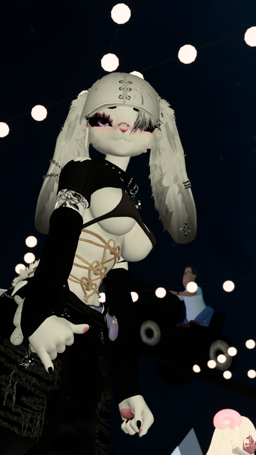 VRChat_2026-04-04_10-50-34.299_3840x2160.png