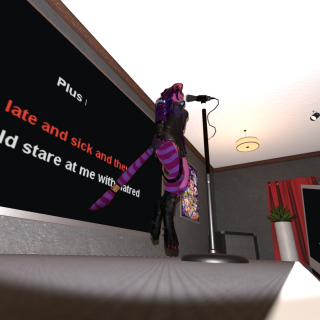 VRChat_2026-04-10_21-38-28.056_1440x2560