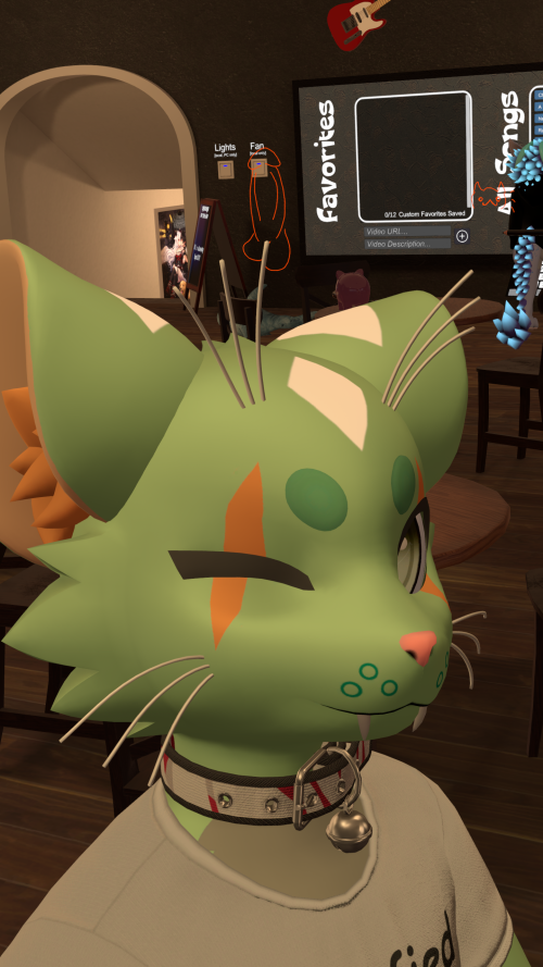 VRChat_2026-04-10_22-00-58.318_1440x2560