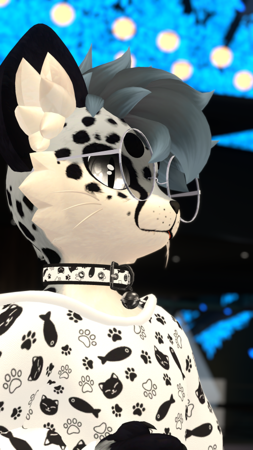 VRChat_2026-04-12_12-32-22.362_3840x2160.png