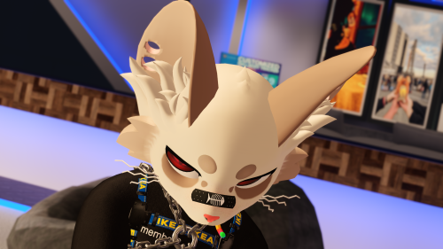 VRChat_2026-04-15_00-55-37.570_3840x2160.png