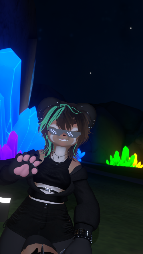 VRChat_2026-04-15_22-20-51.088_3840x2160.png