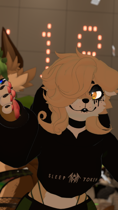 VRChat_2026-04-17_00-20-19.086_3840x2160.png