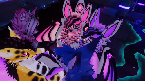 VRChat 2026 04 17 17 36 44.174 2560x1440