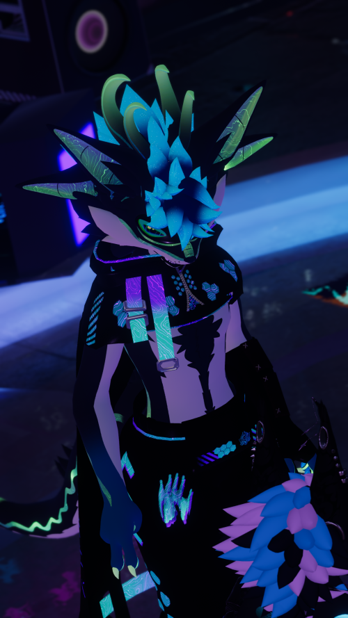 VRChat 2026 04 17 17 39 33.584 2560x1440