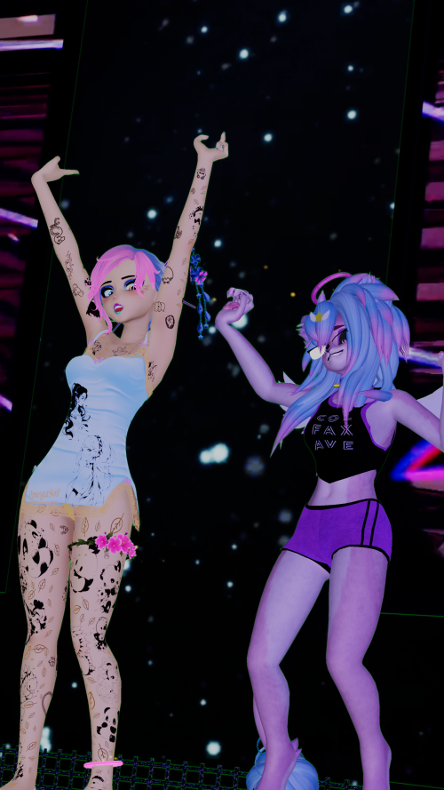 VRChat_2026-05-08_22-41-27.157_3840x2160.png