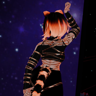 VRChat_2026-05-08_23-08-16.097_3840x2160