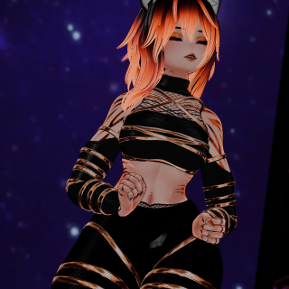 VRChat_2026-05-08_23-08-39.736_3840x2160