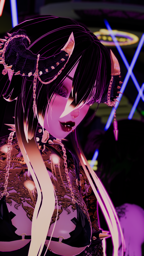 VRChat_2026-05-09_00-39-26.681_3840x2160.png