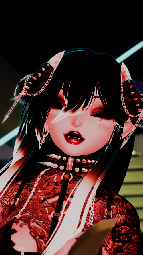 VRChat_2026-05-09_00-45-10.143_3840x2160.png