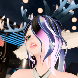 VRChat_2026-05-13_03-05-28.440_3840x2160