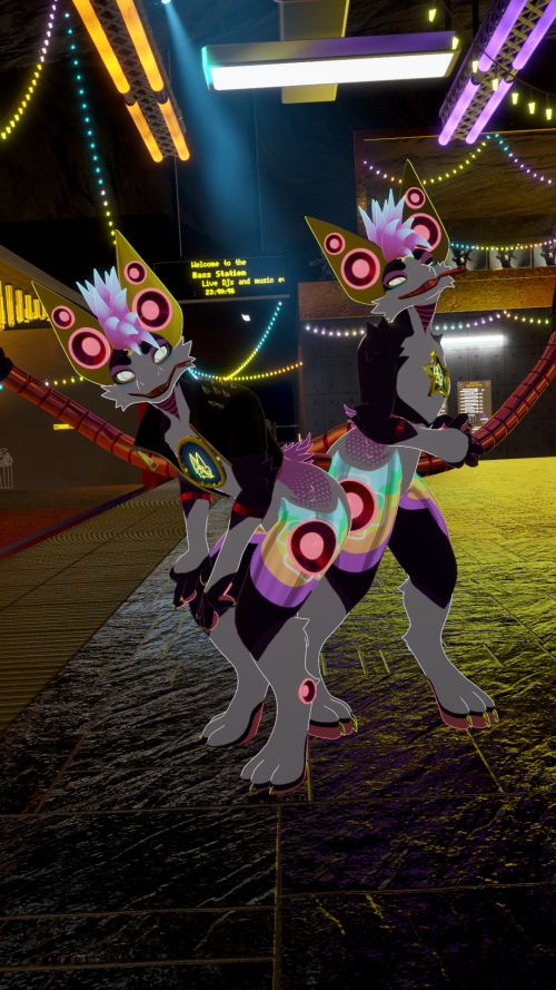 VRChat_2026-05-18_23-40-47.601_1080x1920.png