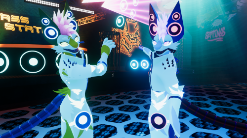 VRChat_2026-05-19_00-01-28.822_1080x1920.png