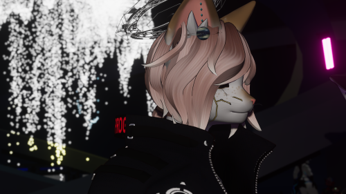 VRChat_2026-05-22_23-57-19.130_3840x2160.png