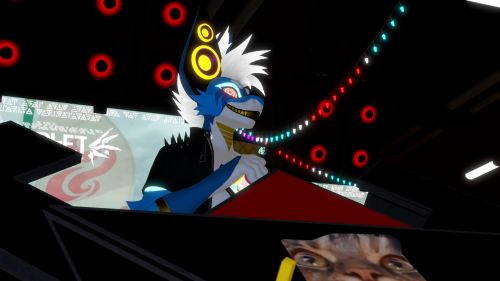 VRChat_2026-05-30_00-37-44.265_3840x2160.png