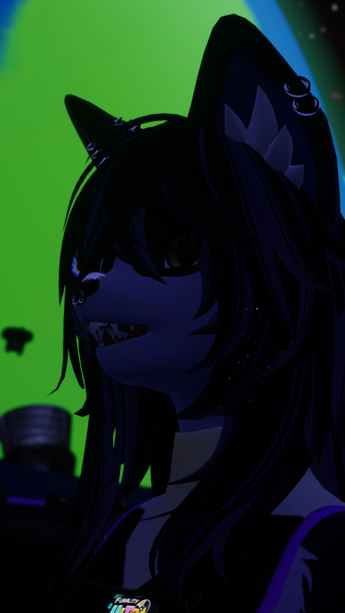 VRChat_2026-06-05_00-20-50.343_1080x1920.png