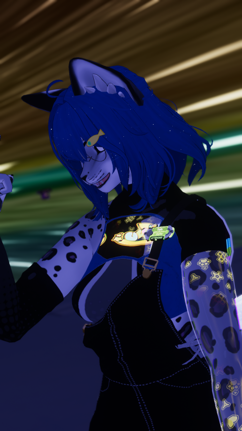 VRChat_2026-06-05_00-22-40.127_1920x1080.png