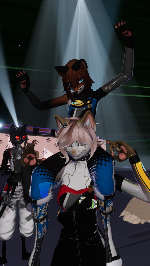 VRChat_2026-06-05_01-19-00.444_3840x2160.png