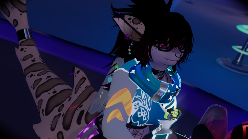 VRChat_2026-06-05_18-17-08.116_3840x2160.png