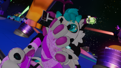 VRChat_2026-06-07_19-27-29.270_3840x2160.png